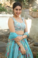 Yukti Thareja Pictures